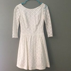 Lilly Pulitzer lace 3/4 sleeves dress.